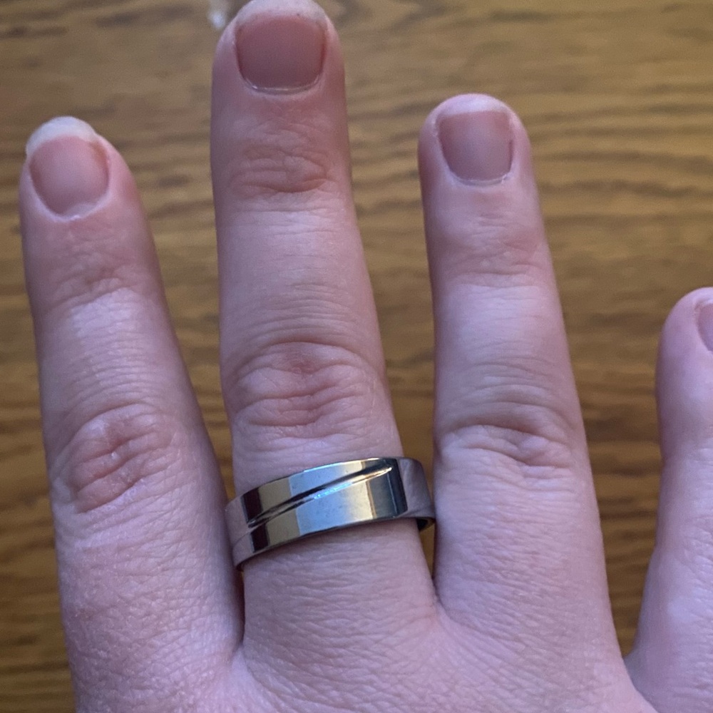 Mens size 12 Silver Ring